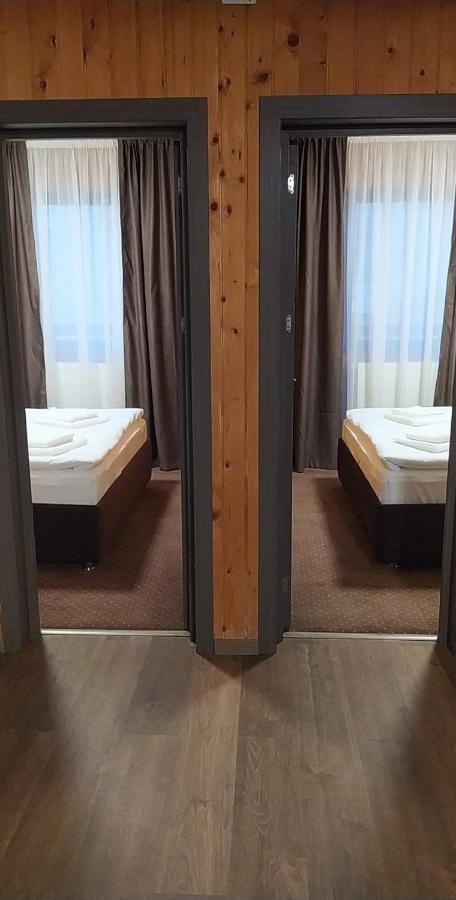 布拉索夫Casa Familiei别墅 外观 照片